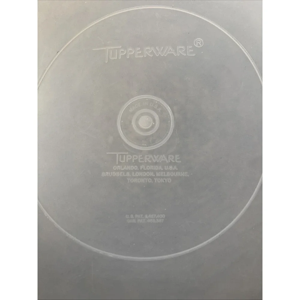 Vintage TUPPERWARE 12 3/4